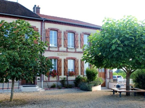 Élagueur Étigny