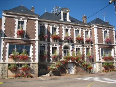 Élagueur Villeneuve-l'Archevêque